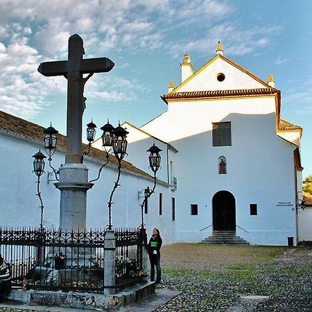 コルドバEl Patio De Cruz Condeアパートメント エクステリア 写真